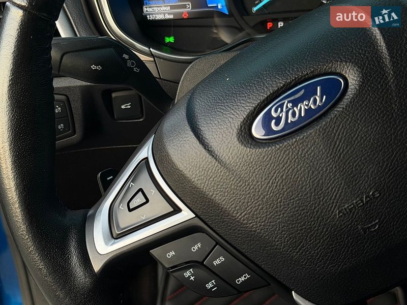 Седан Ford Fusion 2016 в Харькове