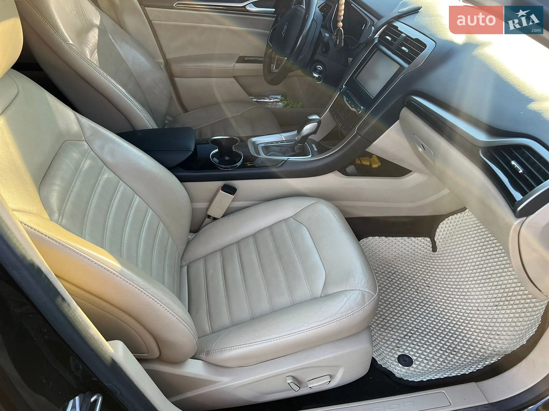 2014 Ford Fusion - мініатюра 29