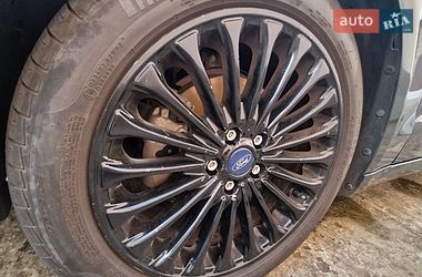 Седан Ford Fusion 2015 в Кривом Роге