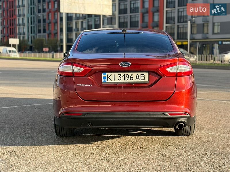 Седан Ford Fusion 2013 в Киеве