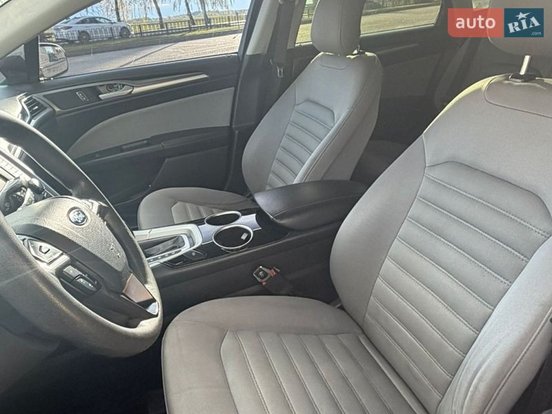 Седан Ford Fusion 2013 в Киеве