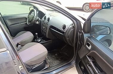 Хетчбек Ford Fusion 2008 в Вишгороді