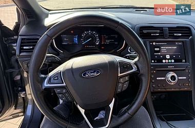 Седан Ford Fusion 2019 в Виннице