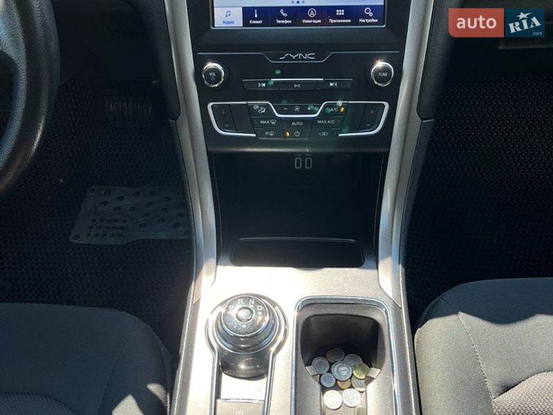 Седан Ford Fusion 2019 в Києві