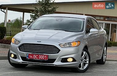 Седан Ford Fusion 2016 в Дрогобичі