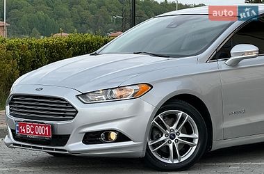 Седан Ford Fusion 2016 в Дрогобичі