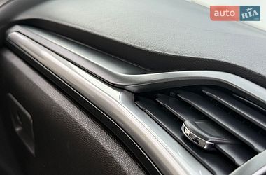 Седан Ford Fusion 2016 в Дрогобичі