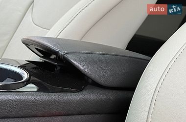 Седан Ford Fusion 2016 в Дрогобичі