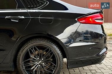 Седан Ford Fusion 2016 в Днепре
