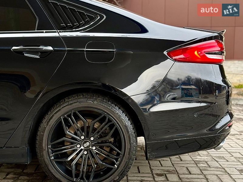 Седан Ford Fusion 2016 в Днепре