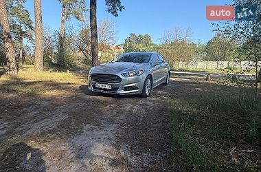 Седан Ford Fusion 2016 в Києві