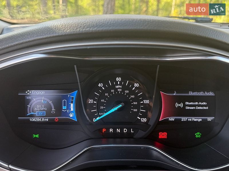 Седан Ford Fusion 2016 в Києві