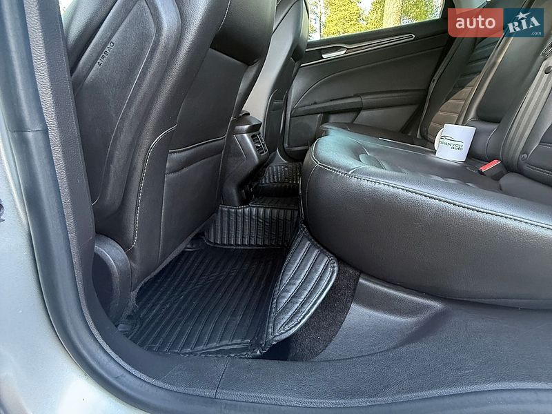 Седан Ford Fusion 2016 в Києві
