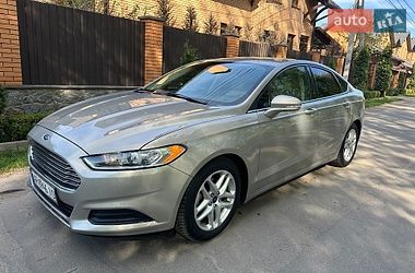 Седан Ford Fusion 2015 в Вінниці