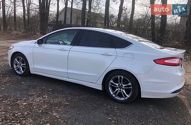 Седан Ford Fusion 2015 в Києві