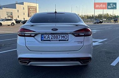 Седан Ford Fusion 2018 в Киеве