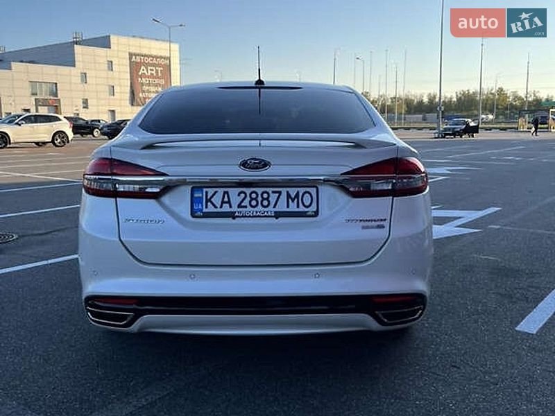 Седан Ford Fusion 2018 в Киеве