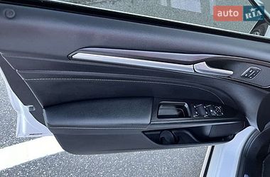 Седан Ford Fusion 2018 в Киеве