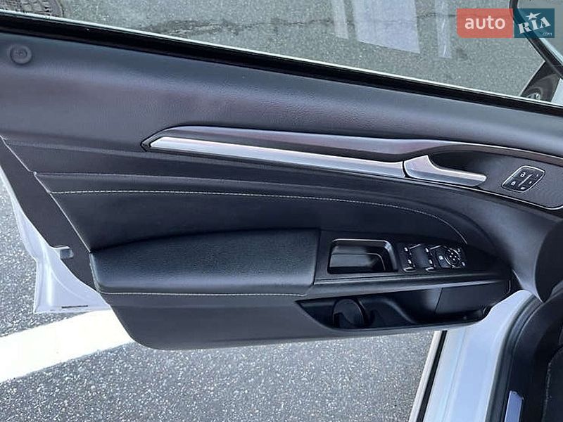 Седан Ford Fusion 2018 в Киеве
