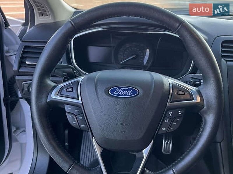 Седан Ford Fusion 2018 в Киеве