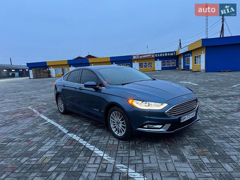 Седан Ford Fusion 2017 в Житомирі
