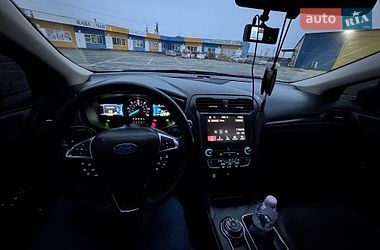 Седан Ford Fusion 2017 в Житомирі