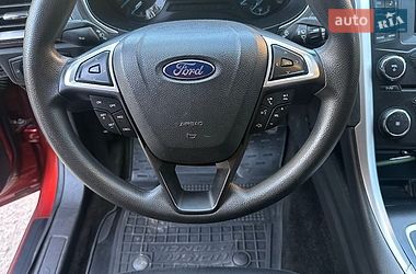 Седан Ford Fusion 2014 в Полтаві