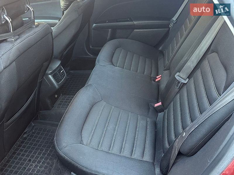 Седан Ford Fusion 2014 в Полтаві
