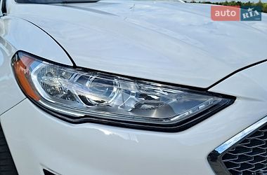 Седан Ford Fusion 2019 в Могилев-Подольске