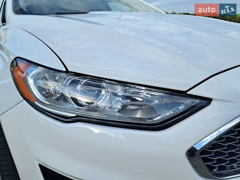 Седан Ford Fusion 2019 в Могилев-Подольске