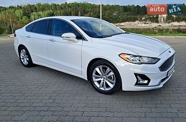 Седан Ford Fusion 2019 в Могилев-Подольске