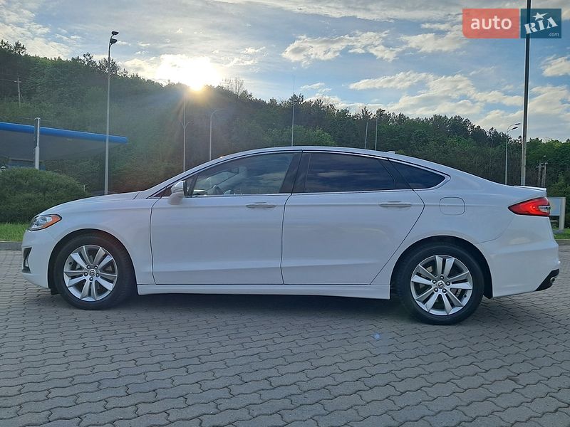 Седан Ford Fusion 2019 в Могилев-Подольске