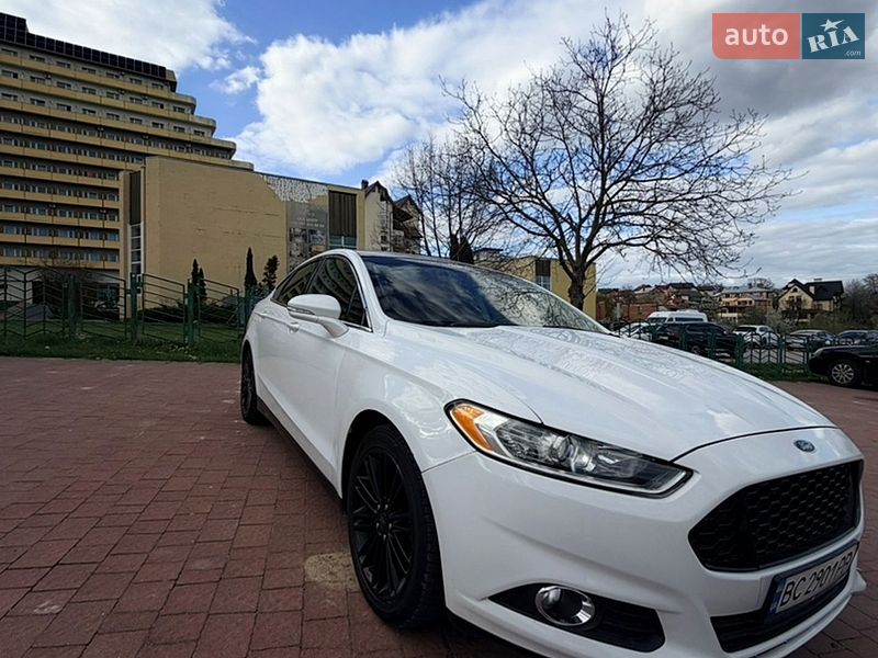 Седан Ford Fusion 2016 в Трускавце