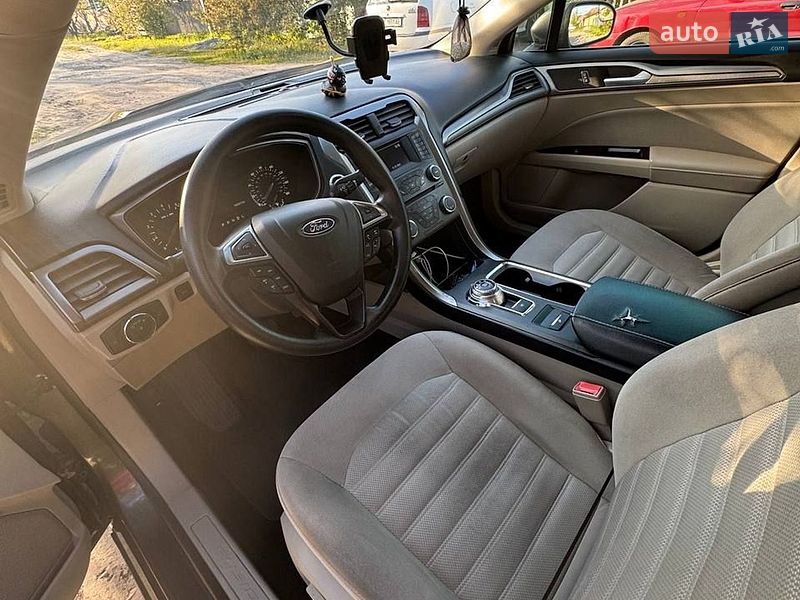 Седан Ford Fusion 2016 в Днепре
