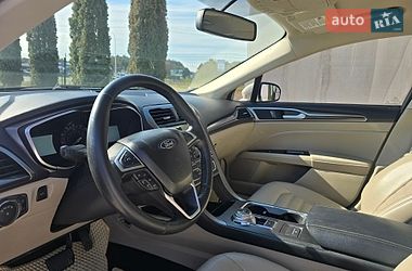 Седан Ford Fusion 2017 в Львові