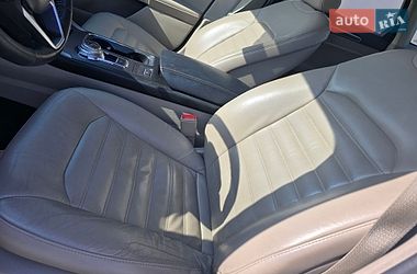 Седан Ford Fusion 2017 в Львові