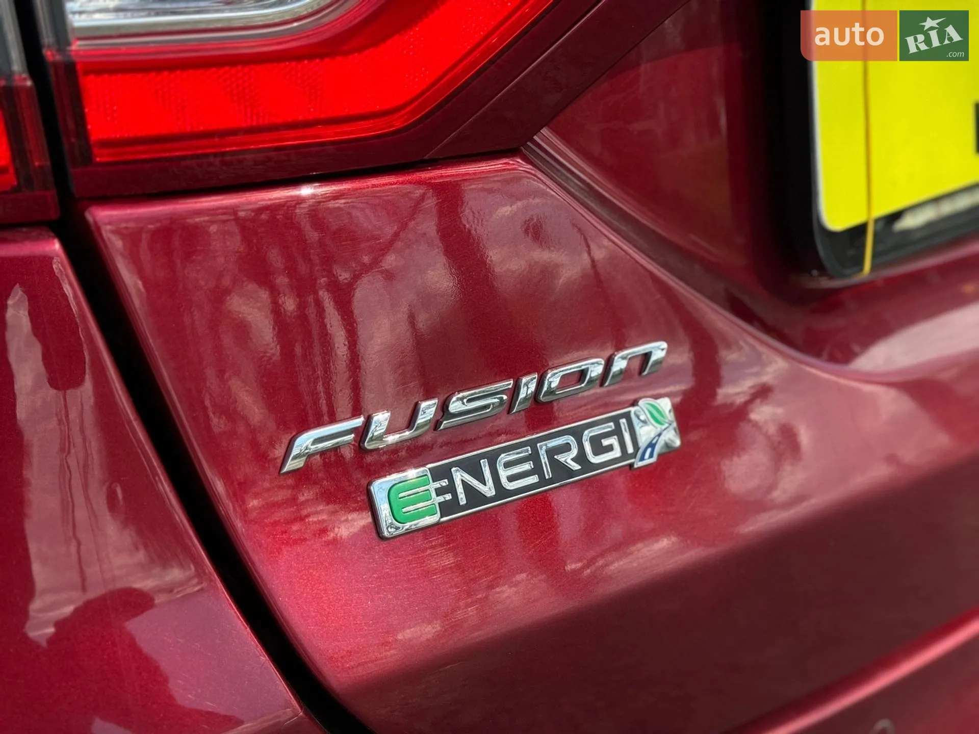 2016 Ford Fusion - мініатюра 8