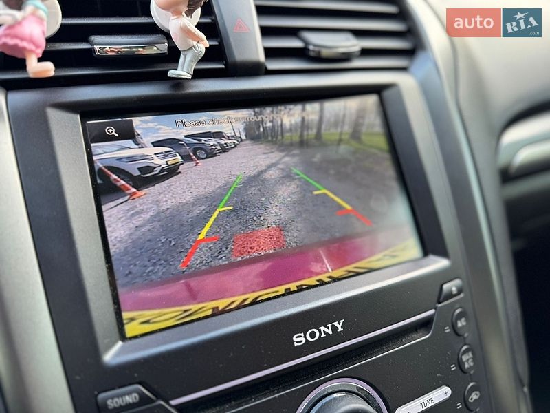 Седан Ford Fusion 2016 в Умані