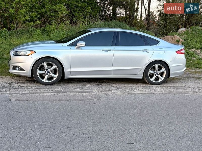 Седан Ford Fusion 2014 в Киеве