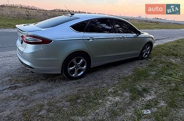 Седан Ford Fusion 2014 в Киеве