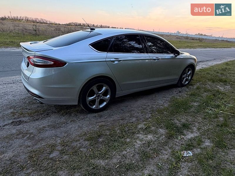 Седан Ford Fusion 2014 в Киеве
