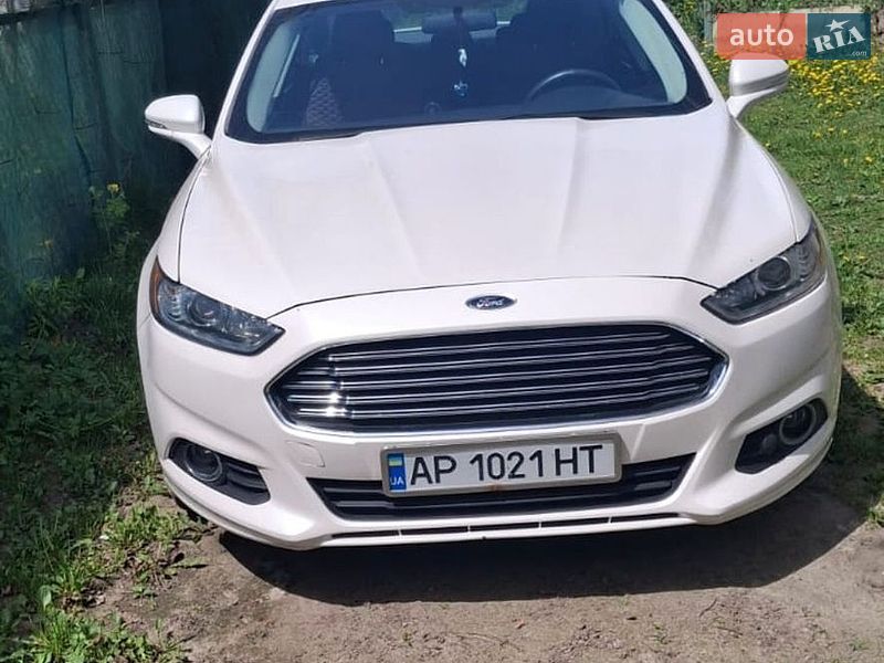 Ford Fusion 2015