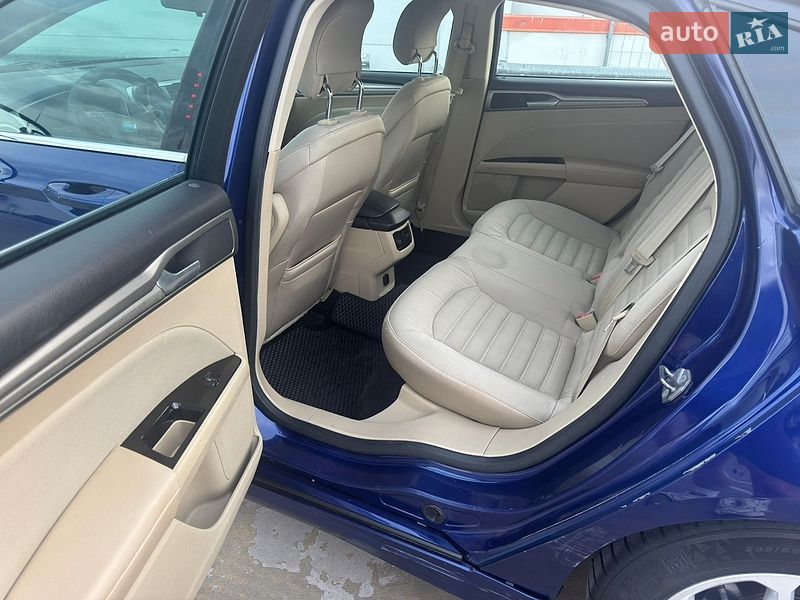 Седан Ford Fusion 2014 в Києві