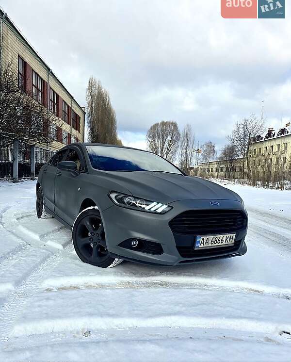 Ford Fusion 2015