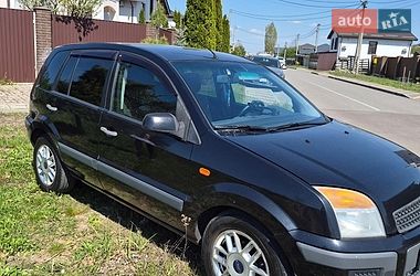 Хэтчбек Ford Fusion 2008 в Киеве