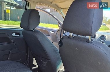 Хэтчбек Ford Fusion 2008 в Киеве