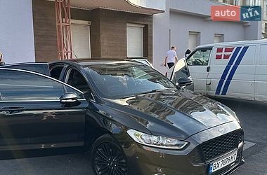 Седан Ford Fusion 2014 в Одесі