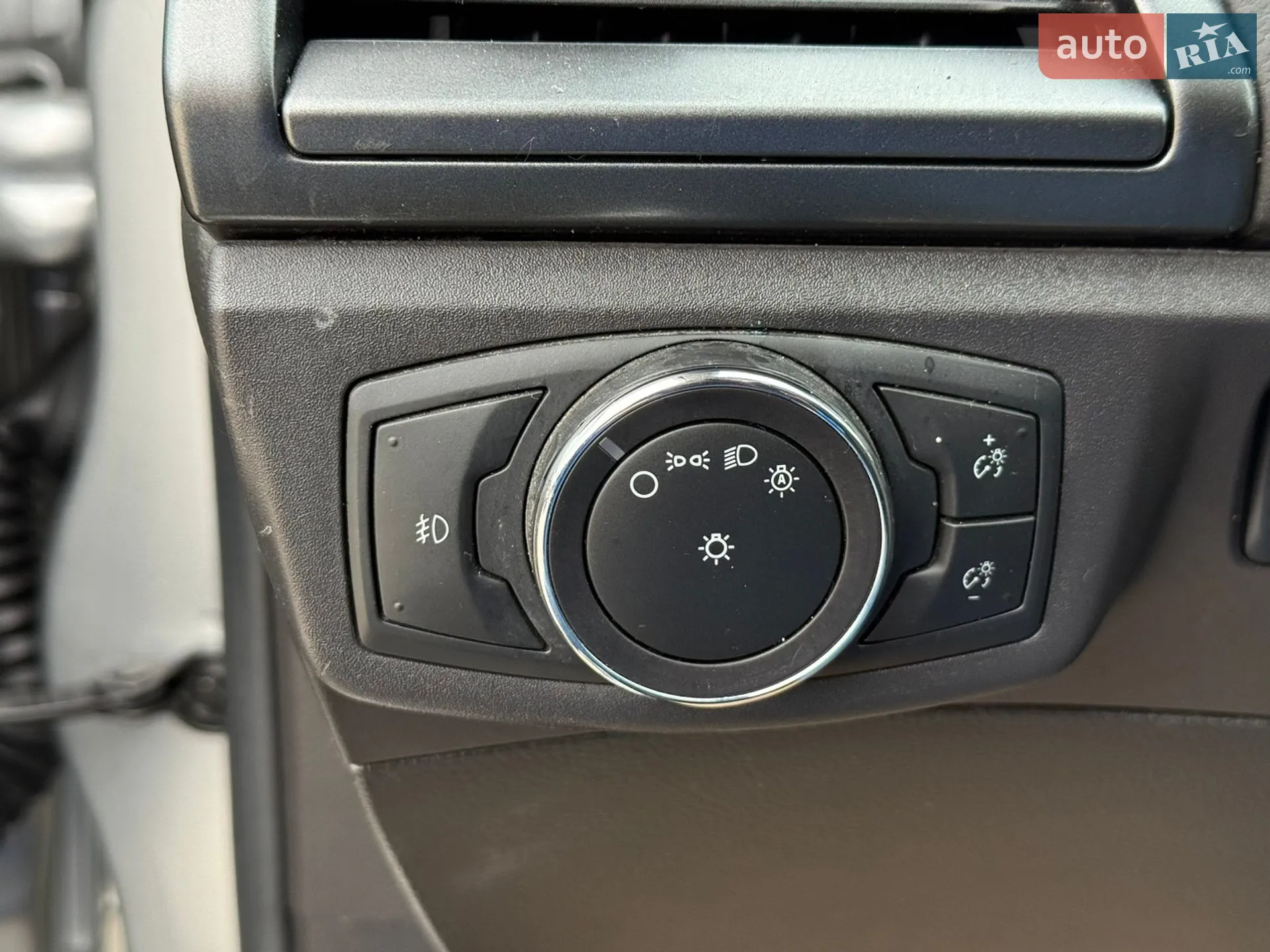 2013 Ford Fusion - мініатюра 20