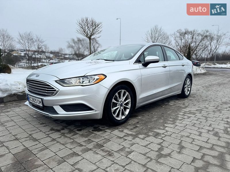 Седан Ford Fusion 2016 в Львові