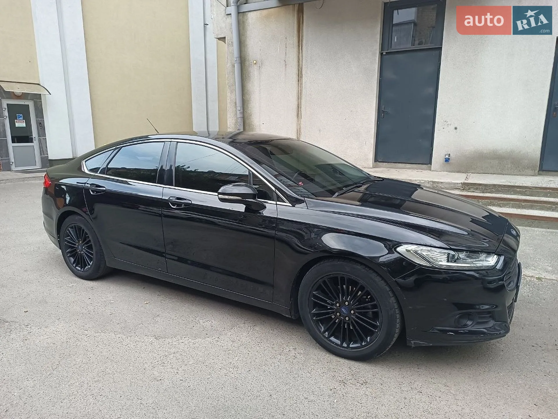 2016 Ford Fusion - мініатюра 5